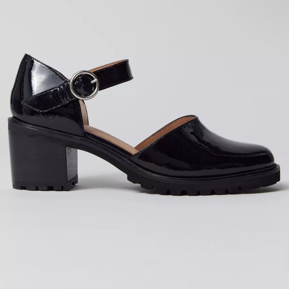 Seychelles Shoes - Lock & Key Patent Leather Heel